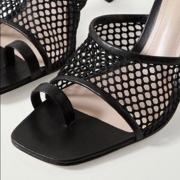 NEW!Leather-trimmed fishnet mules. size- 5. Stylish!OFFERS ACCEPTING - Picture 1 of 3